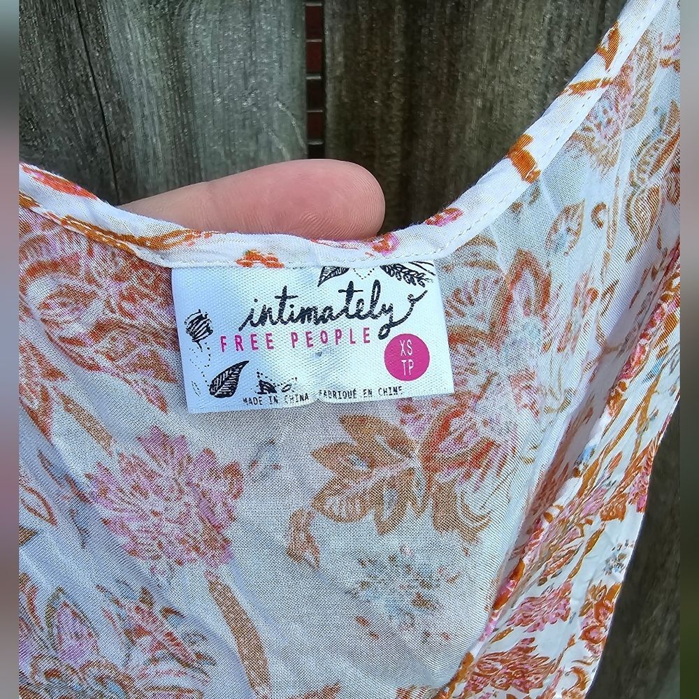 Intimately Free People floral tank Top XS Oversized Assymetrical - Picture 3 of 7